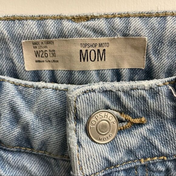 Topshop Moto MOM JEANS light washed high rise distressed size W26‎ - Picture 6 of 6